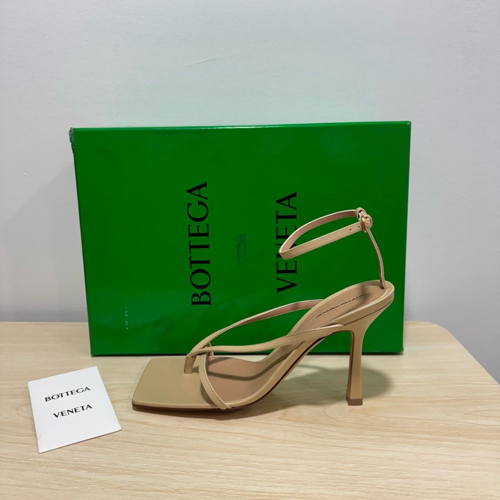 Bottega Veneta Beige Strappy Sandals
